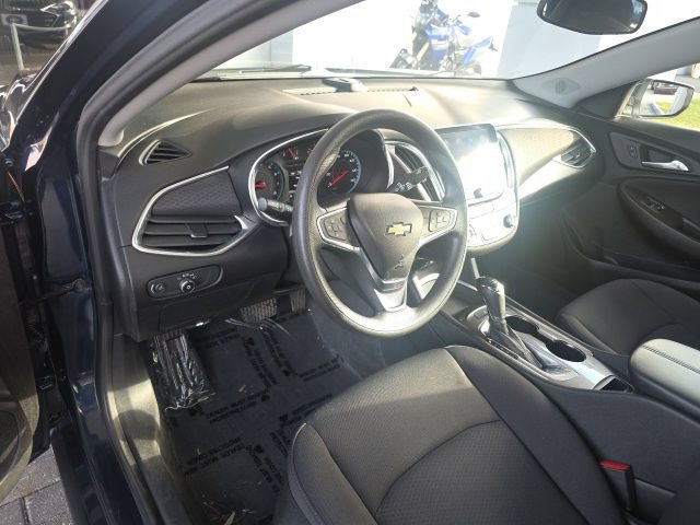 Used 2019 Chevrolet Malibu LT image 21