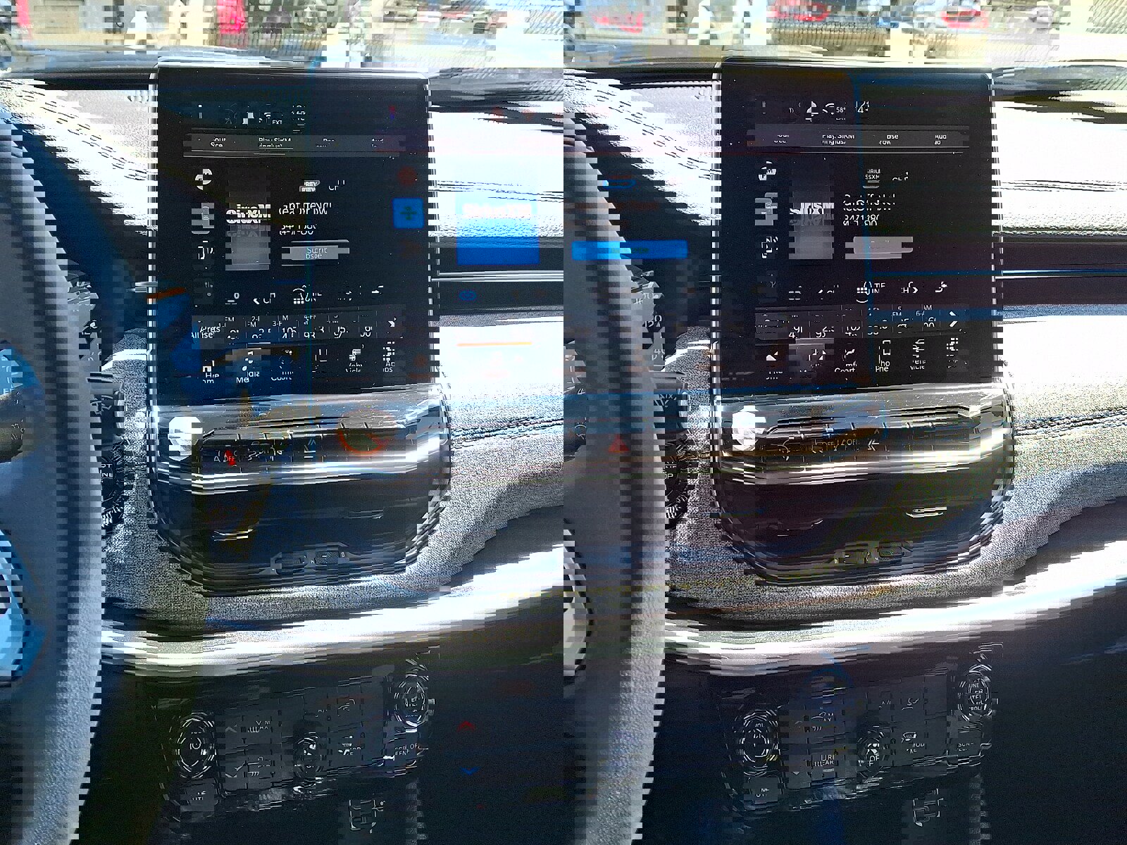 Used 2024 Jeep Compass Latitude image 16