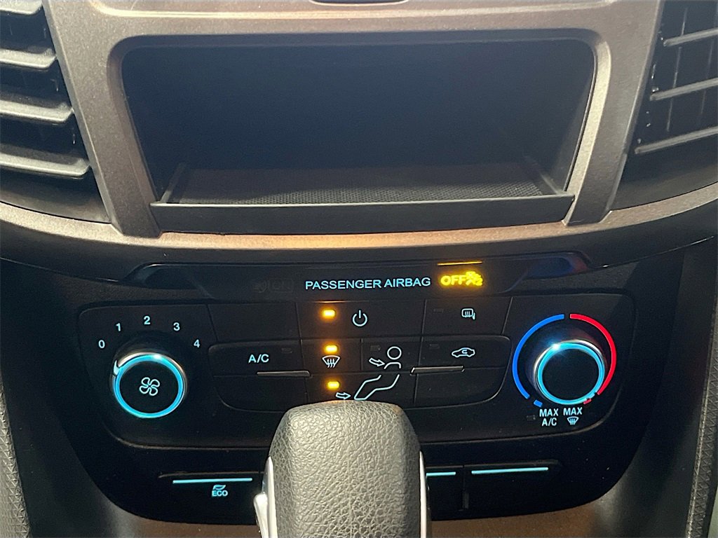 Used 2023 Ford Transit Connect XL image 15