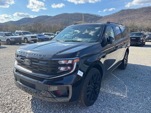 New 2026 Ford Expedition Platinum w/ Stealth Performance Package image 3
