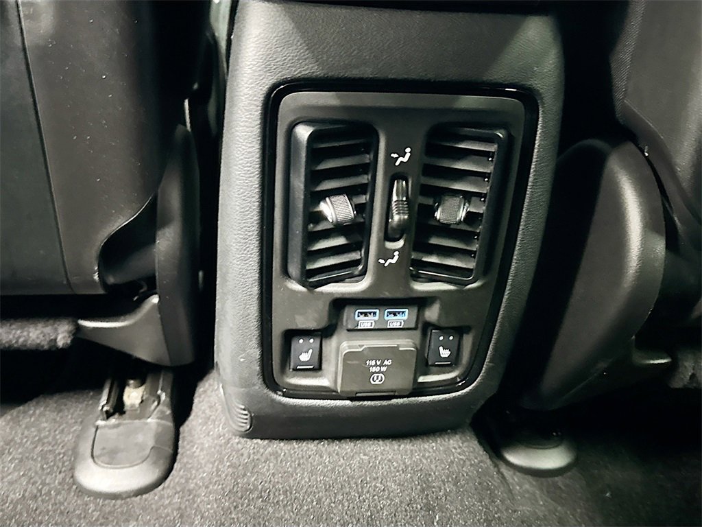 Used 2024 Dodge Durango R/T w/ Tow 'N Go Package image 25