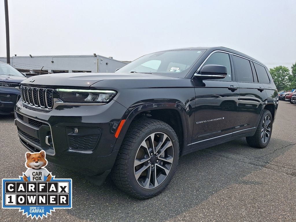Used 2022 Jeep Grand Cherokee L Overland w/ Advanced Protech Group III AWD/4WD image 3
