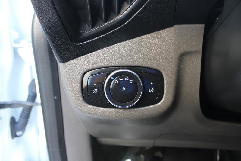 Used 2022 Ford Transit Connect XL image 13