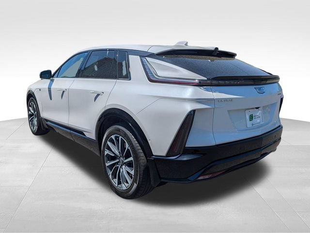 Used 2024 Cadillac Lyriq Sport w/ LPO, Floor Liner Package AWD/4WD image 5