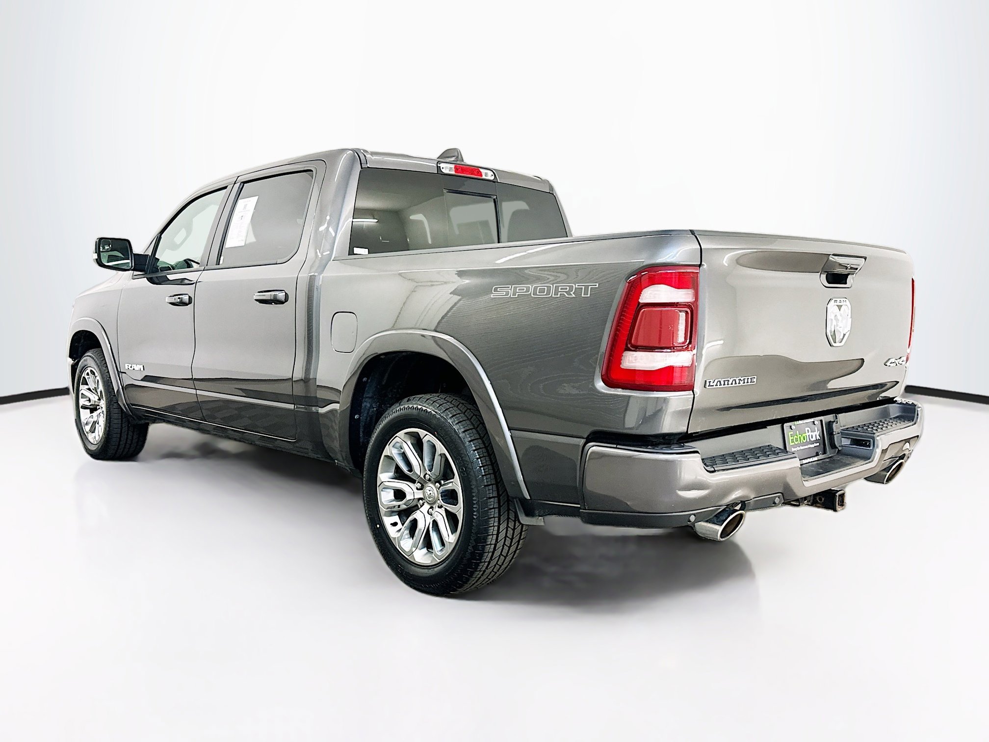 Used 2022 RAM 1500 Laramie w/ Sport Appearance Package image 5