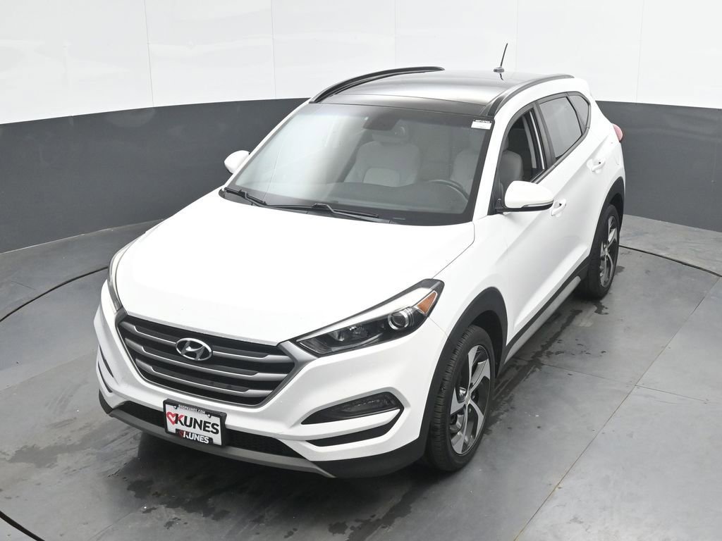 Used 2017 Hyundai Tucson Value AWD/4WD image 28