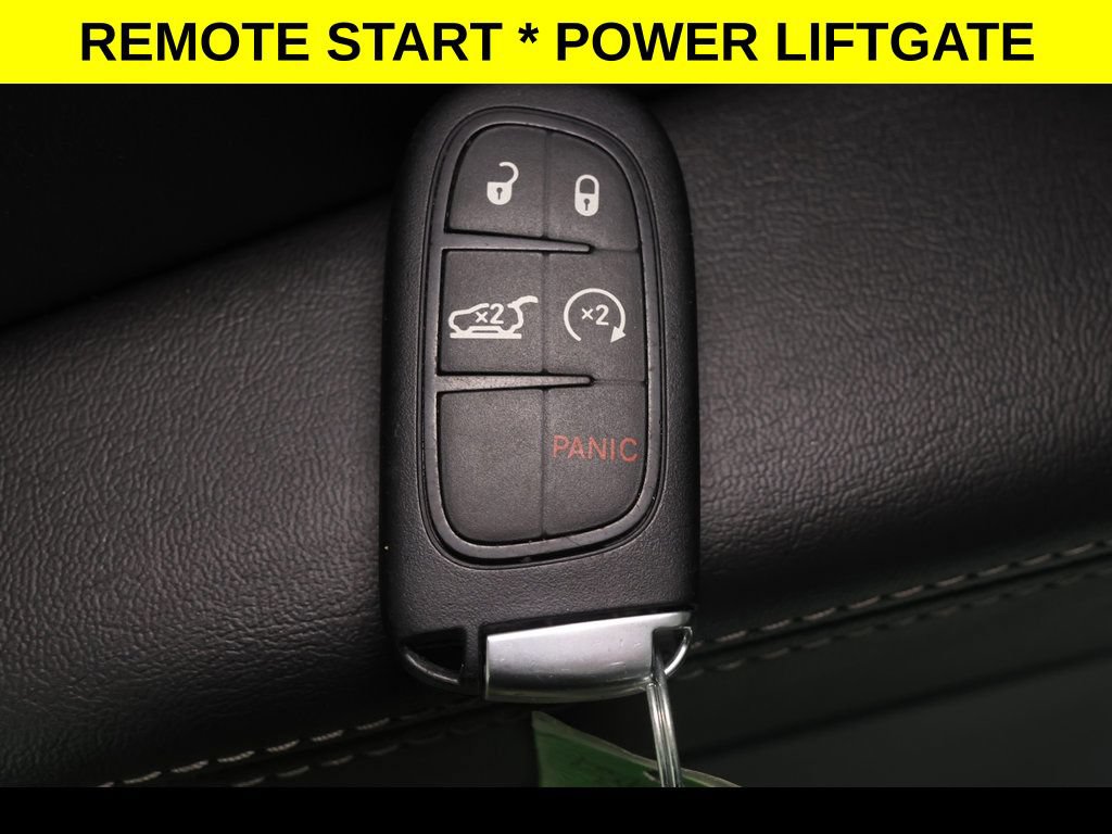 Used 2023 Jeep Cherokee Altitude Lux w/ Lux Elite Package AWD/4WD image 13