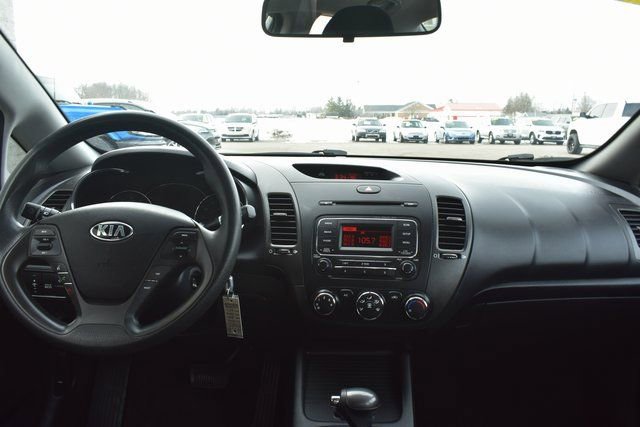 Used 2016 Kia Forte LX image 28