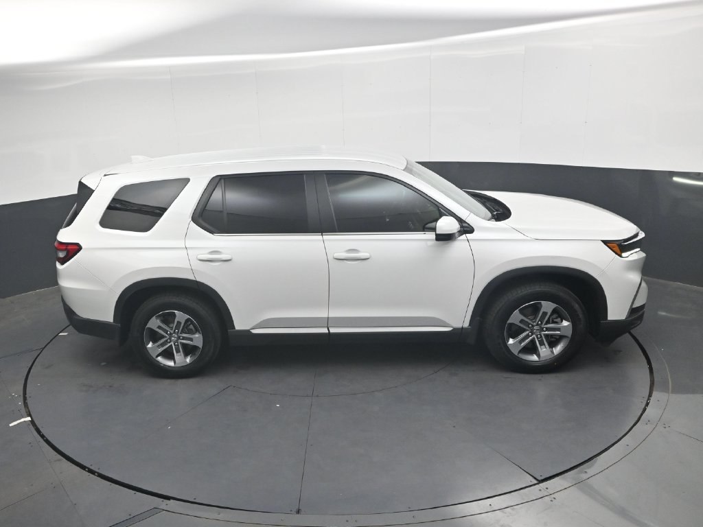 Certified 2025 Honda Pilot EX-L image 30