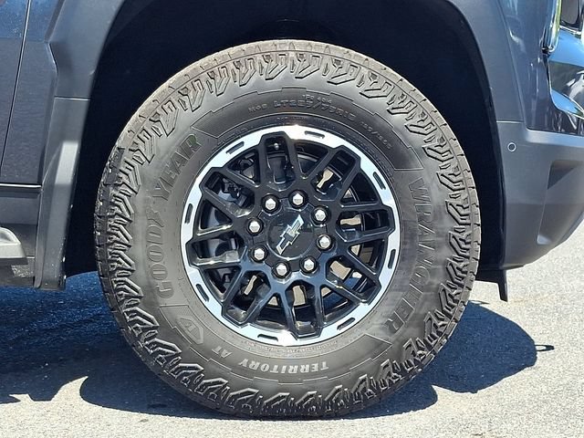 Certified 2026 Chevrolet Silverado EV Trail Boss w/ Premium Package AWD/4WD image 8