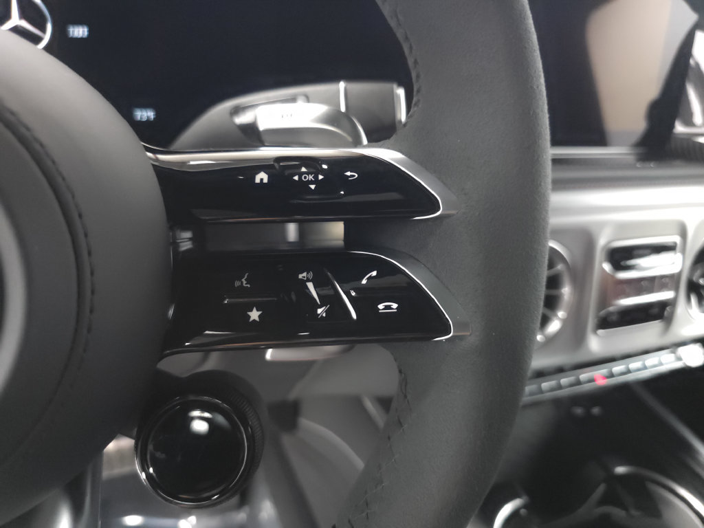 Used 2026 Mercedes-Benz G 63 AMG 4MATIC image 13