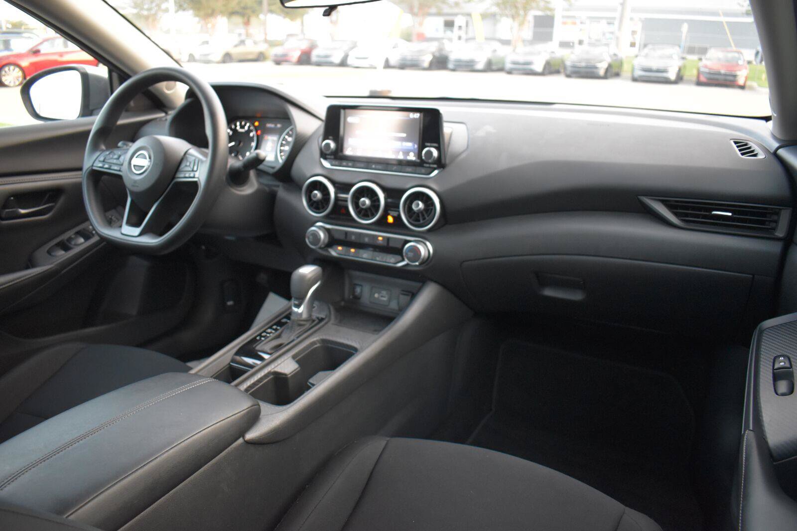 Used 2025 Nissan Sentra S FWD image 50