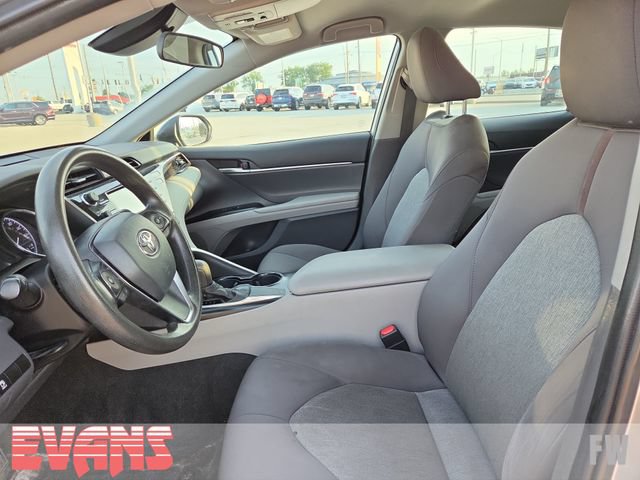 Used 2020 Toyota Camry LE FWD image 13