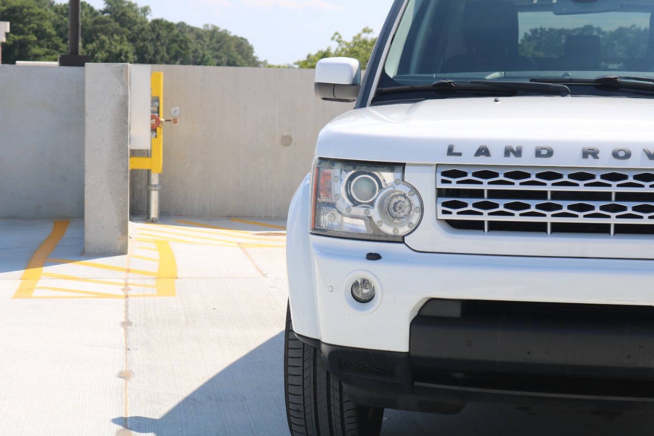 Used 2012 Land Rover LR4 HSE AWD/4WD image 17