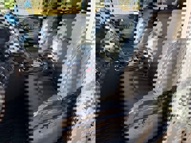 Used 2024 Nissan Armada SV image 11