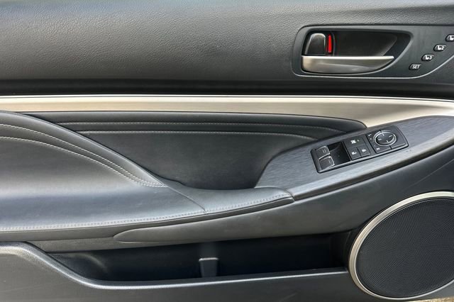 Used 2024 Lexus RC 350 F Sport image 12