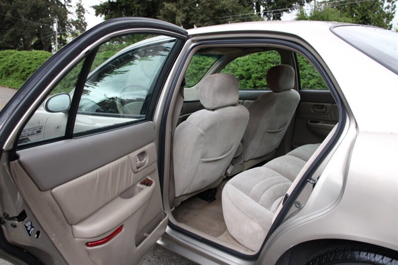 Used 1999 Buick Century Limited FWD image 14