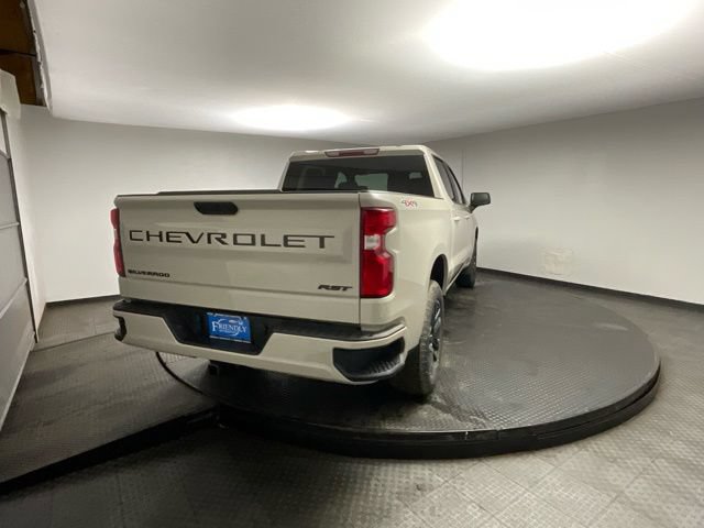 New 2026 Chevrolet Silverado 1500 RST w/ LPO, Dark Essentials Package AWD/4WD image 7