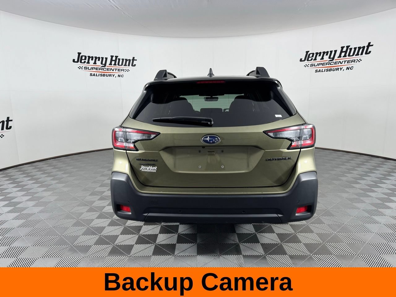 Used 2025 Subaru Outback Onyx Edition AWD/4WD image 8