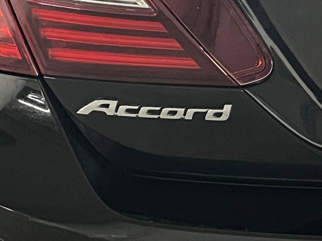 Used 2017 Honda Accord EX-L image 33