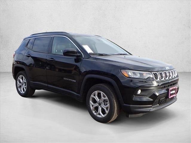 New 2026 Jeep Compass Latitude image 6