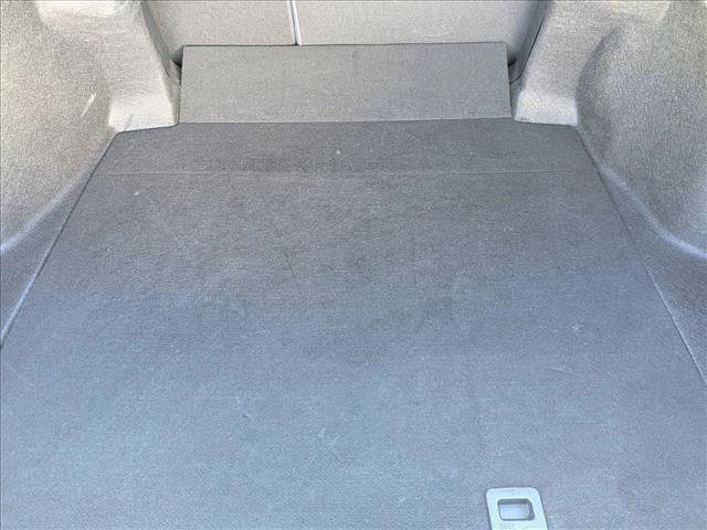 Used 2023 Toyota Camry SE FWD image 6