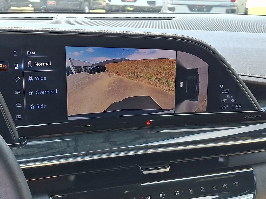 Used 2024 Cadillac Escalade ESV Premium Luxury w/ Performance Package image 18