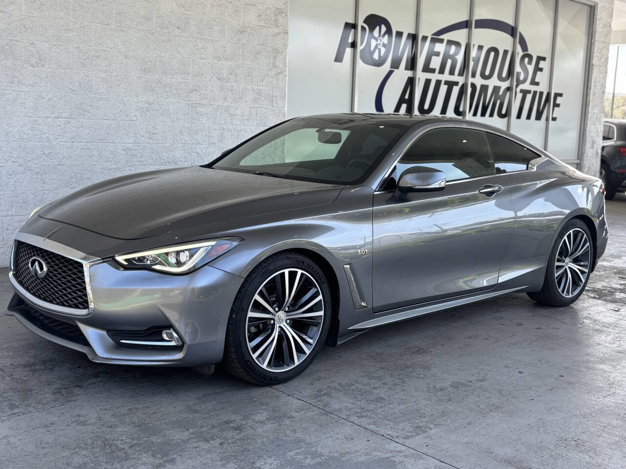 Used 2017 INFINITI Q60 3.0t w/ Cargo Package image 6