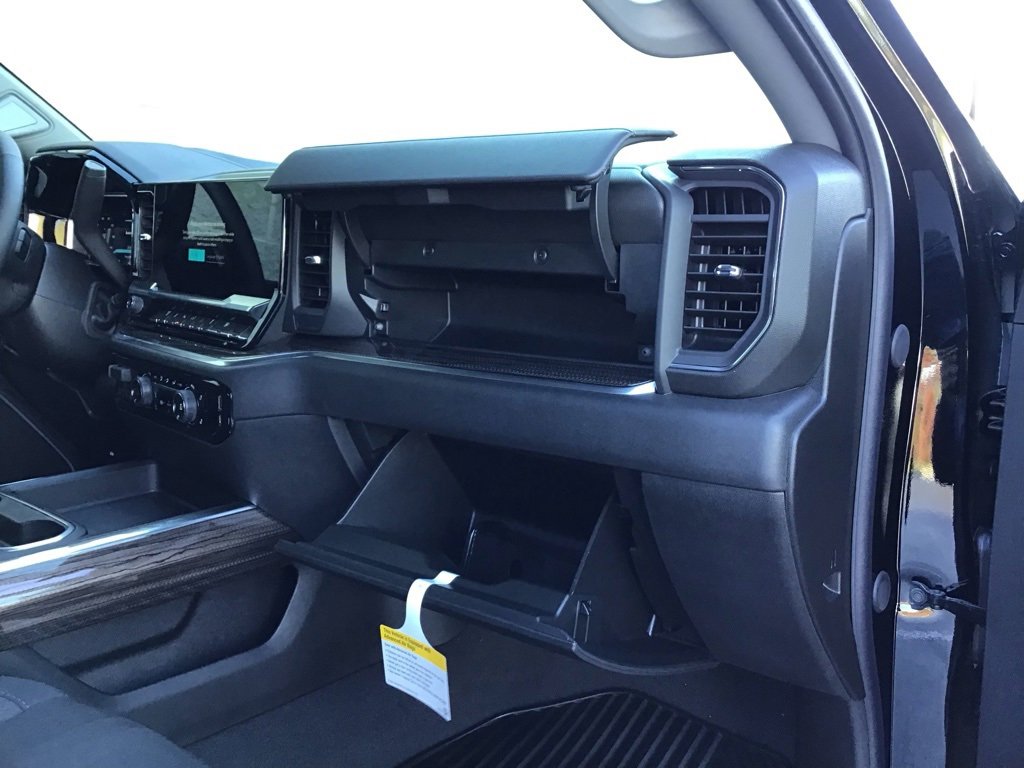 New 2026 Chevrolet Silverado 3500 LT image 27