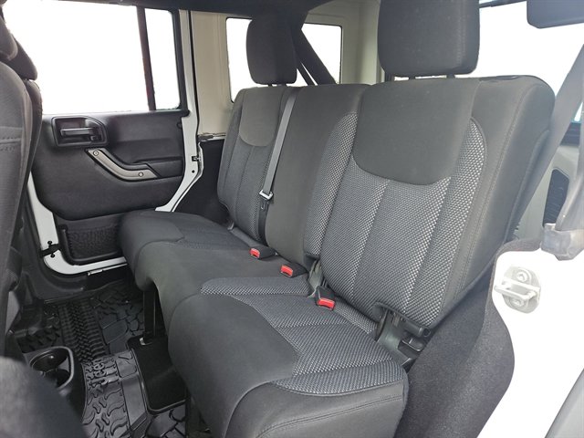 Used 2016 Jeep Wrangler Unlimited Sport image 37