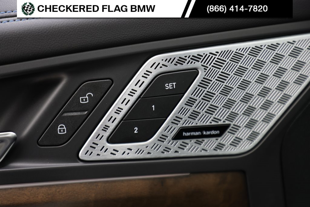 Used 2025 BMW X1 xDrive28i w/ Technology Package image 17