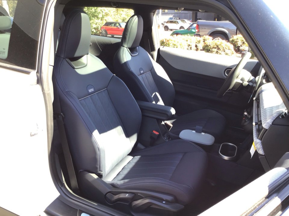 New 2026 MINI Cooper S image 28