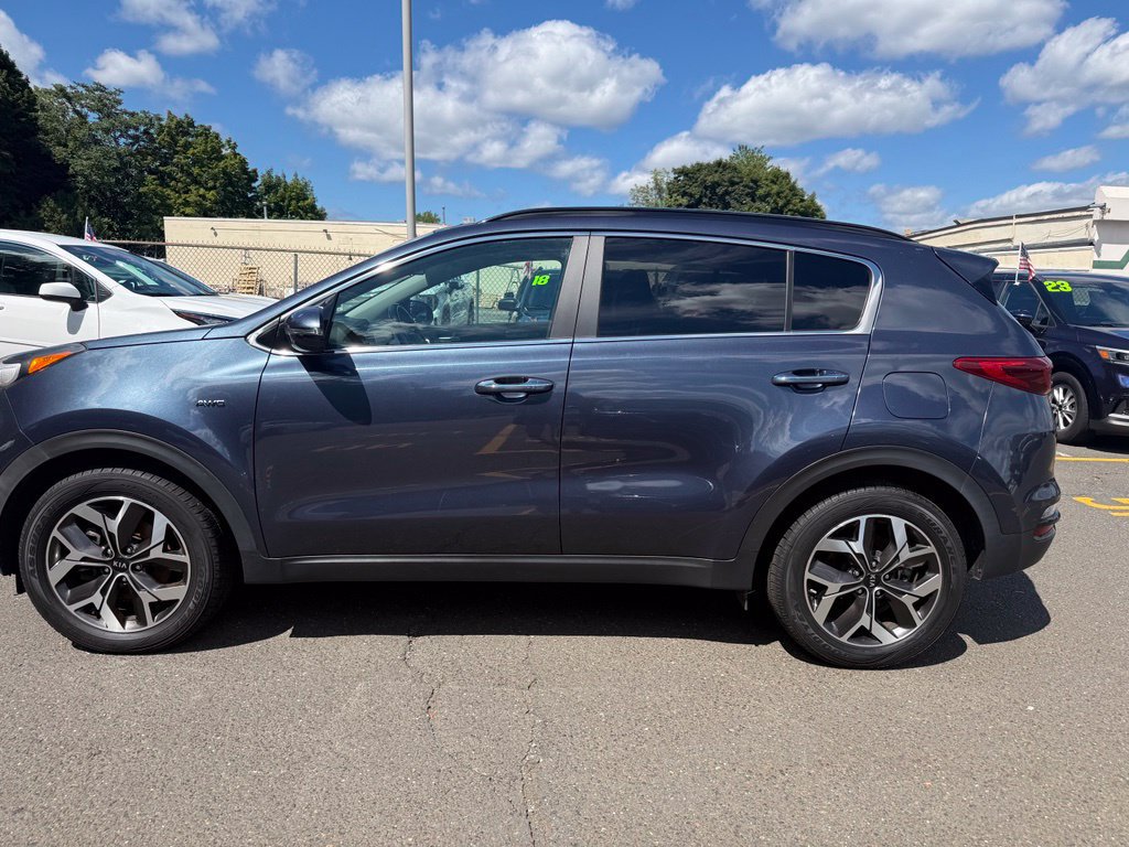 Used 2022 Kia Sportage EX AWD/4WD image 4