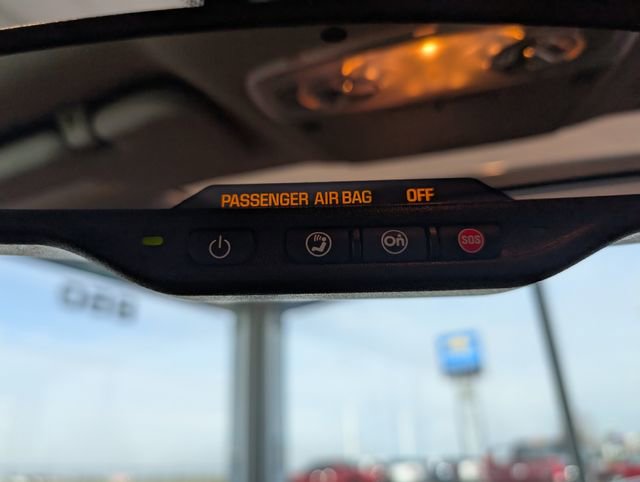 Used 2017 Chevrolet SS Base image 18