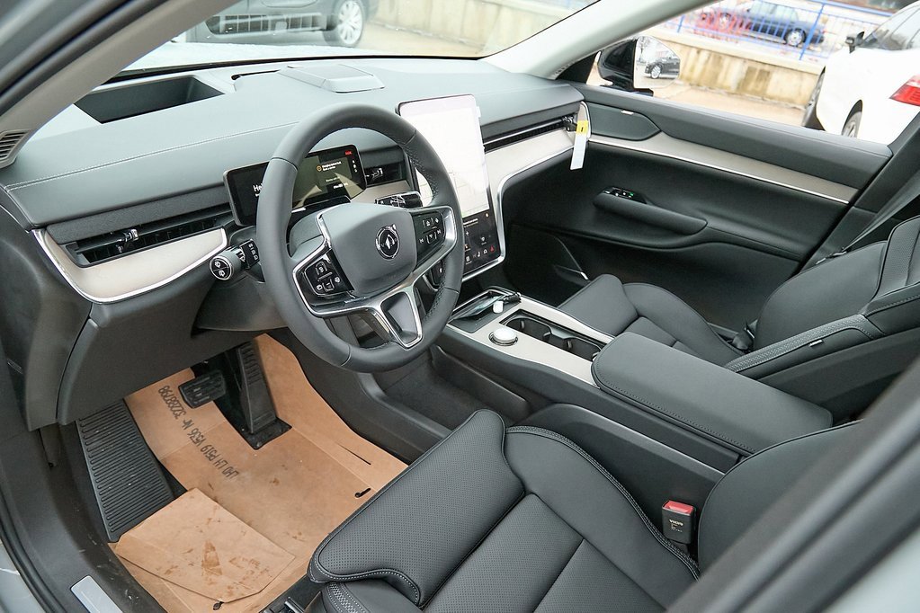 New 2025 Volvo EX90 Ultra image 12