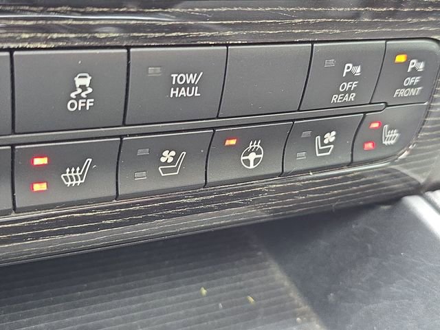 Used 2017 RAM 2500 Limited image 19