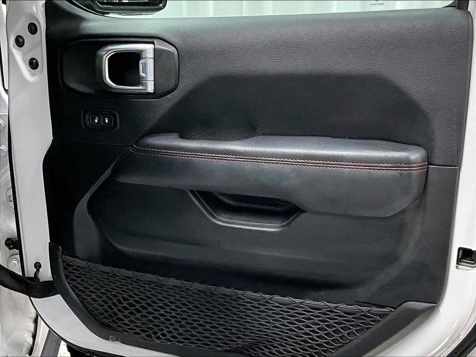 Used 2022 Jeep Wrangler Unlimited Rubicon w/ Xtreme Recon 35" Tire Package image 29