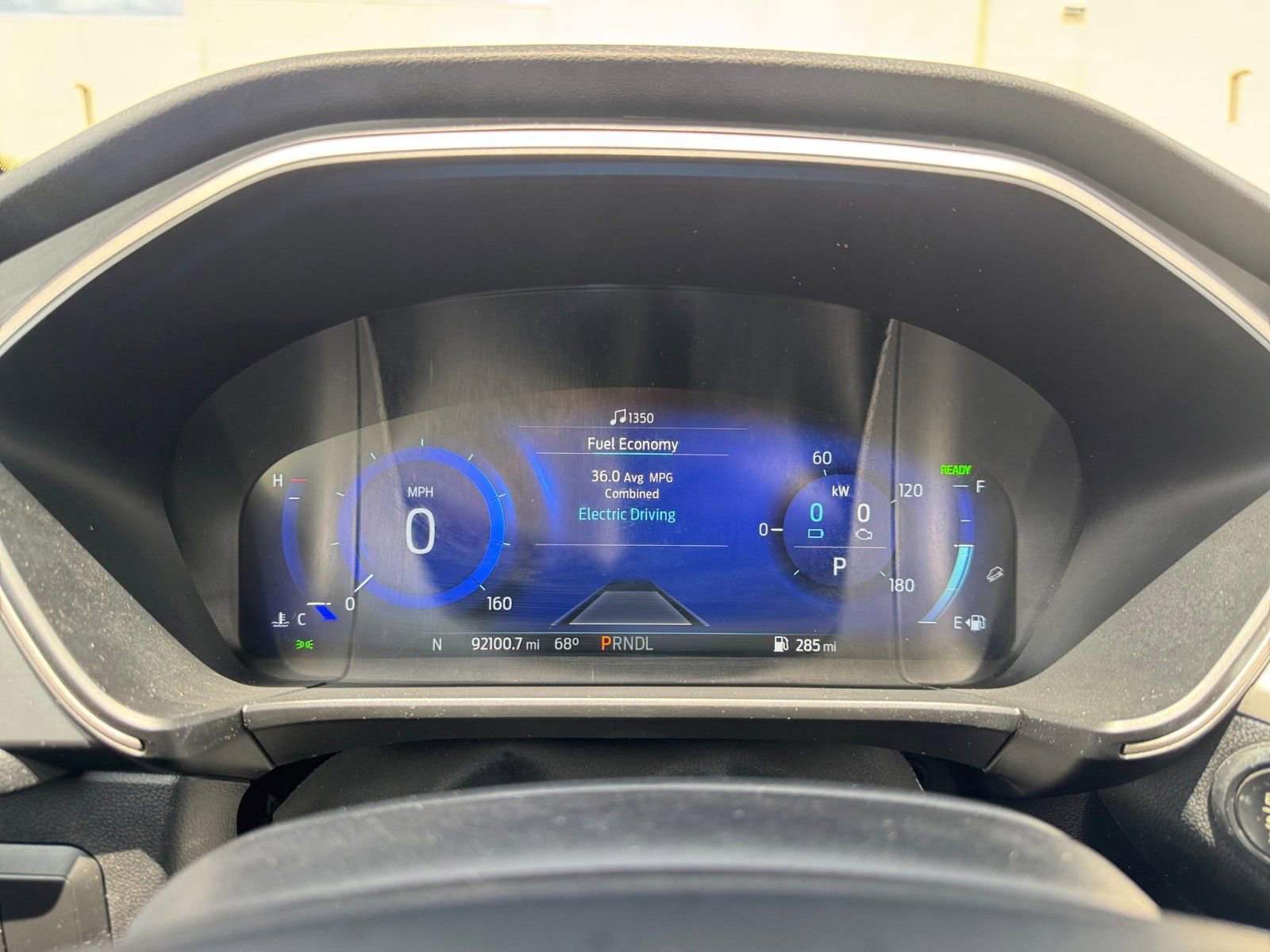 Certified 2020 Ford Escape SE Sport FWD image 28