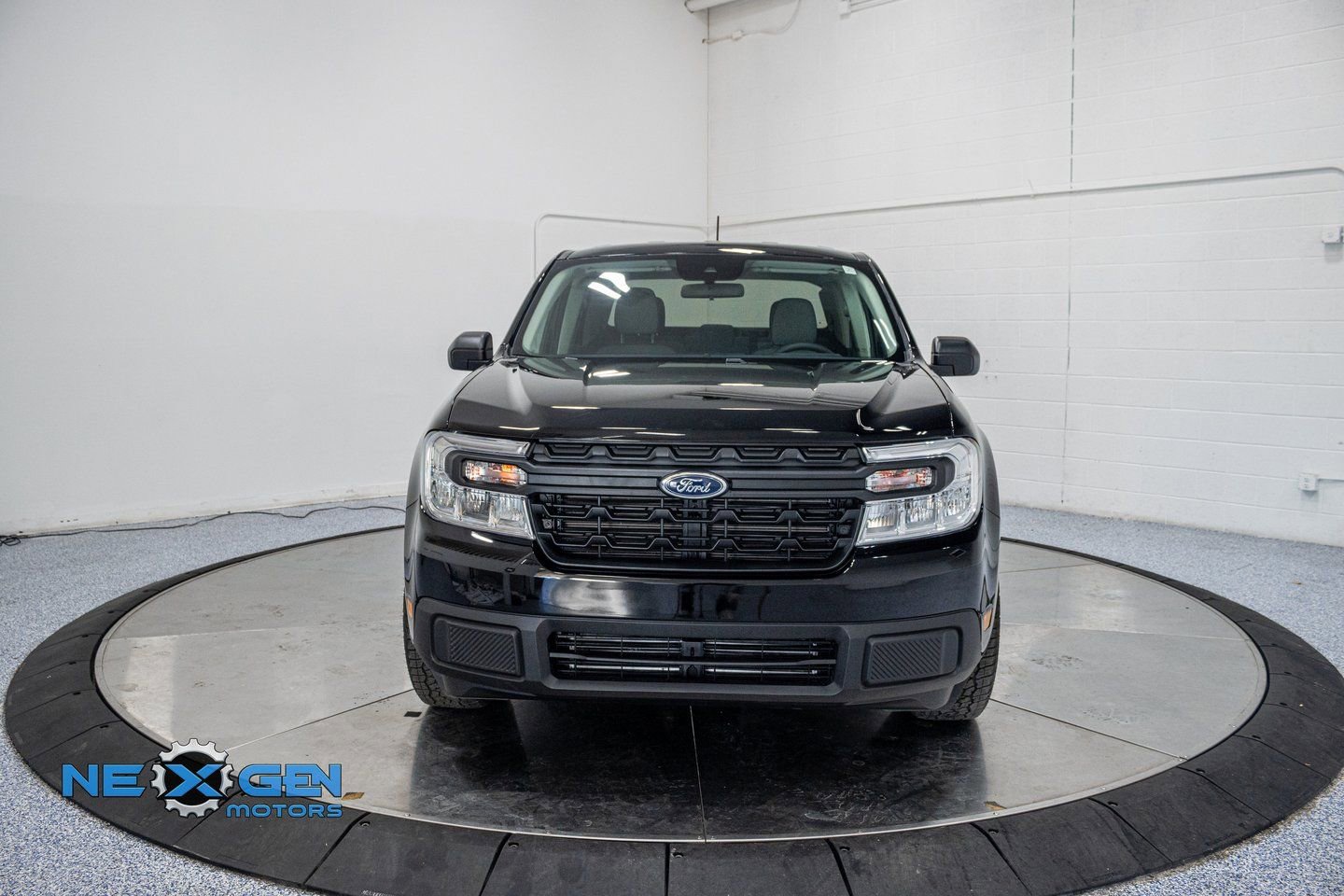 Used 2024 Ford Maverick XLT w/ Equipment Group 300A Standard AWD/4WD image 2