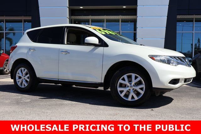 Used 2011 Nissan Murano S image 2