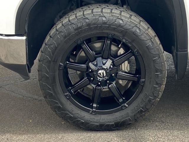 Used 2020 GMC Sierra 1500 SLT w/ SLT Premium Plus Package AWD/4WD image 28