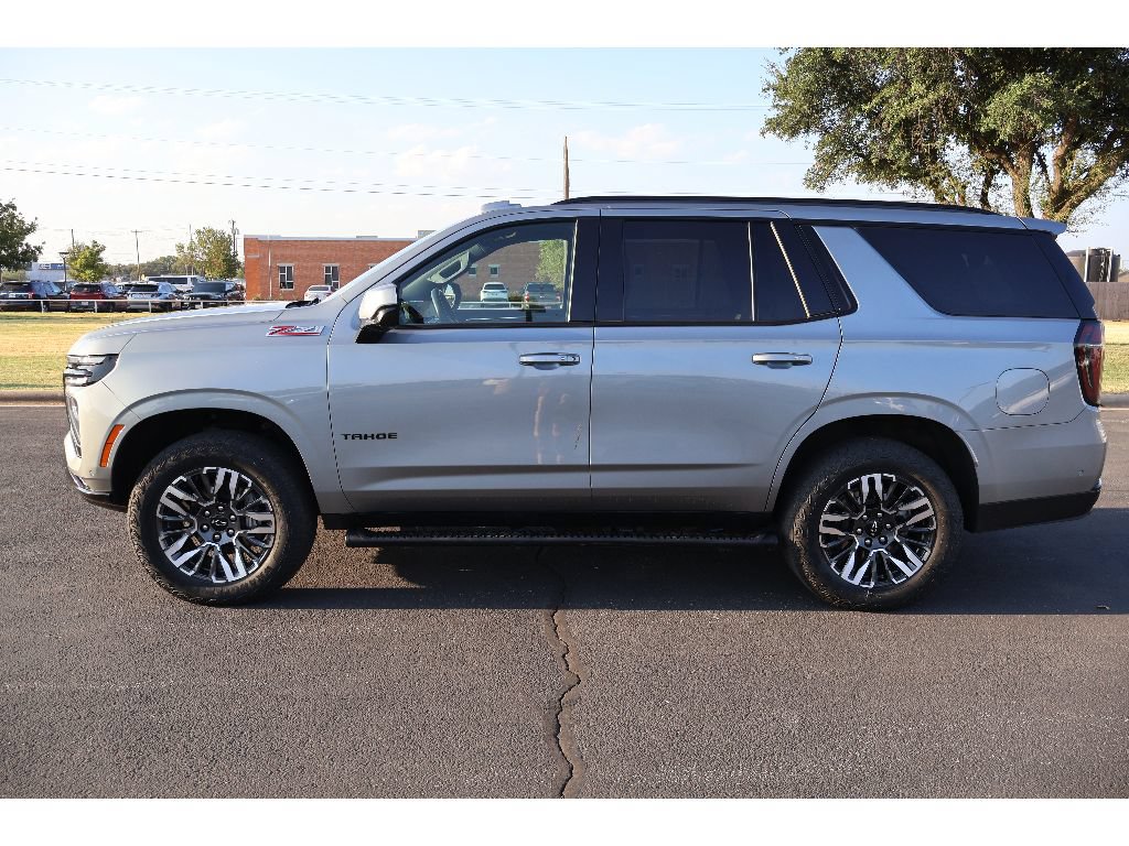 Used 2025 Chevrolet Tahoe Z71 AWD/4WD image 2