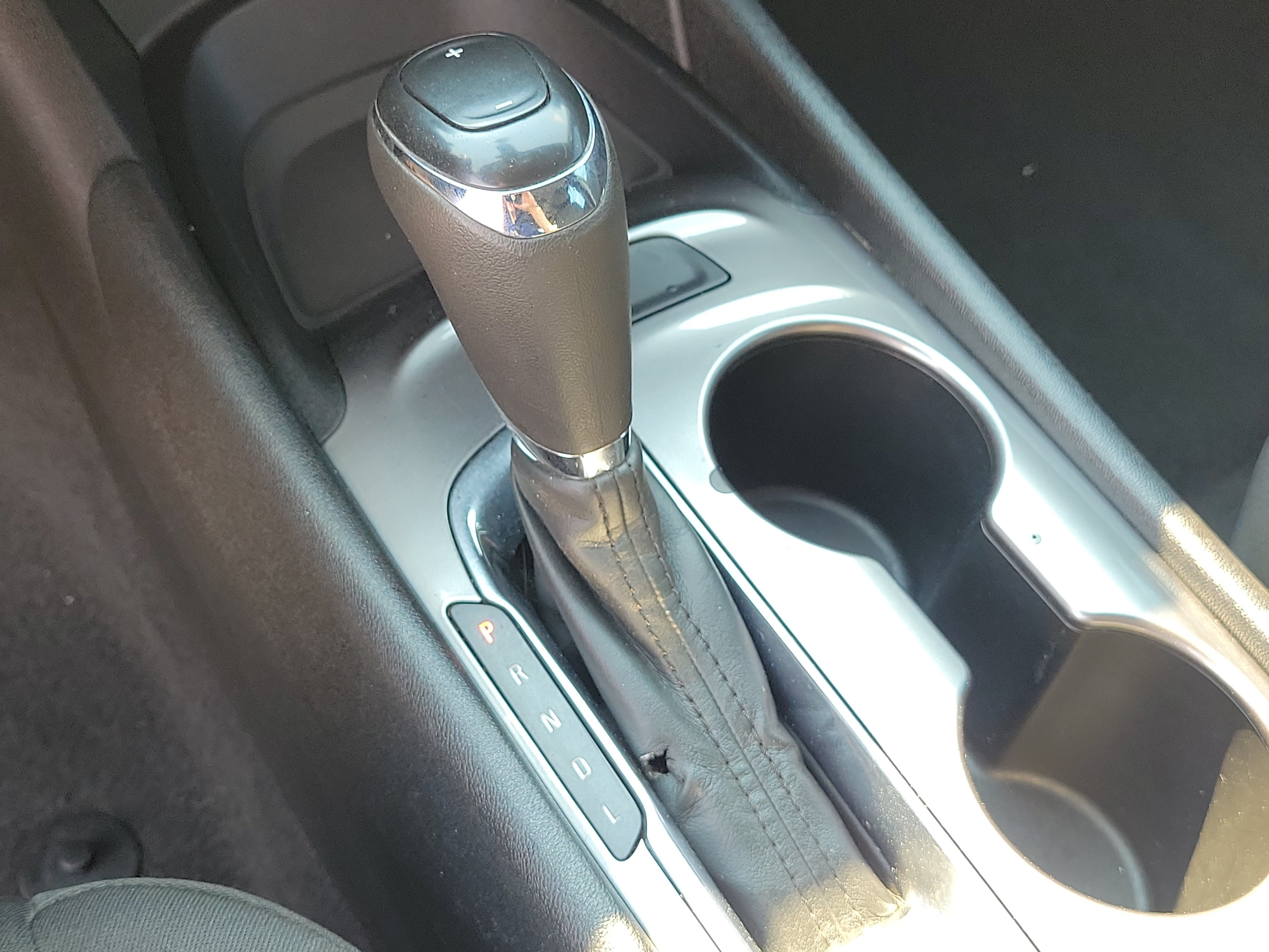 Used 2018 Chevrolet Malibu LS FWD image 28