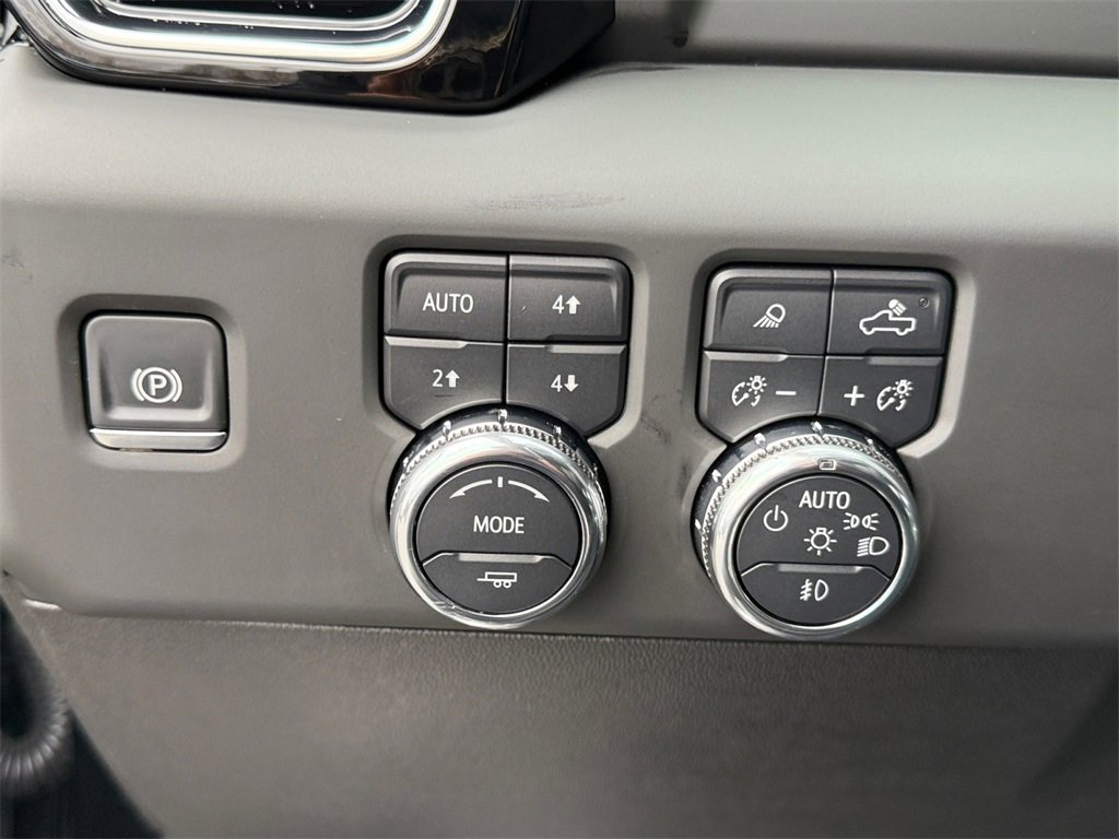 Used 2025 GMC Sierra 2500 Denali image 22