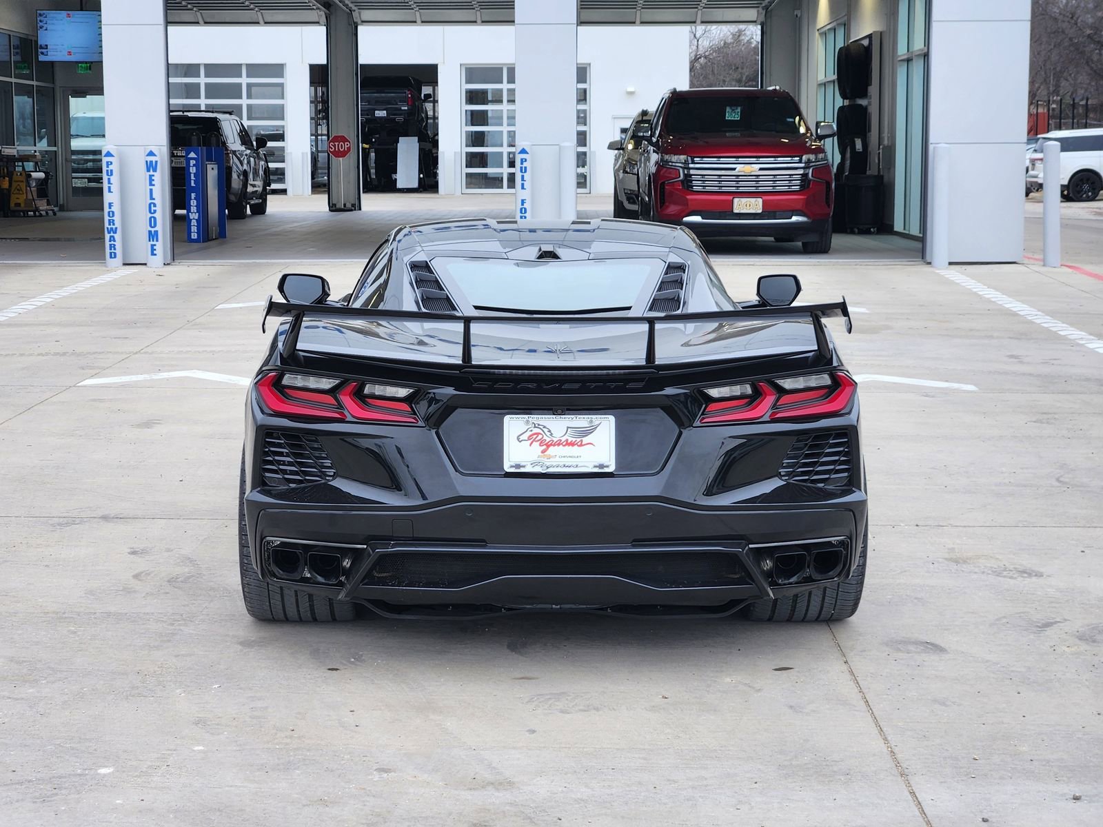 Used 2025 Chevrolet Corvette Stingray Coupe w/ Battery Protection Package image 8