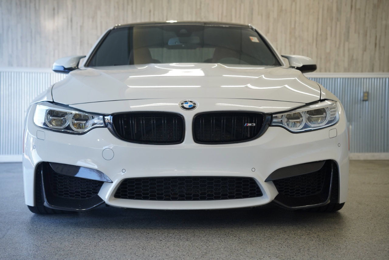 Used 2016 BMW M3 image 3