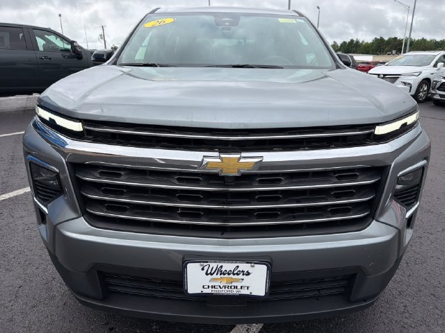 Used 2026 Chevrolet Traverse LT AWD/4WD image 9
