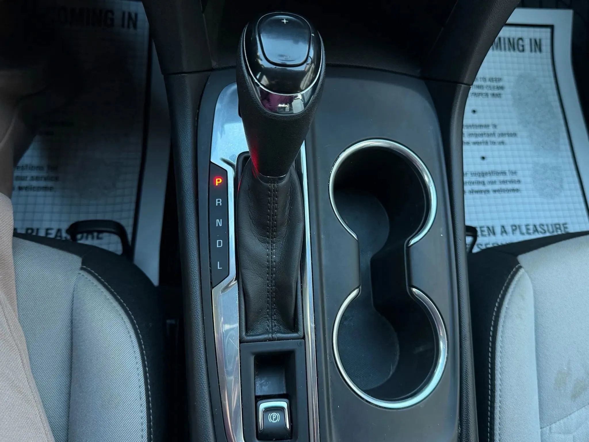 Used 2019 Chevrolet Equinox LS image 29