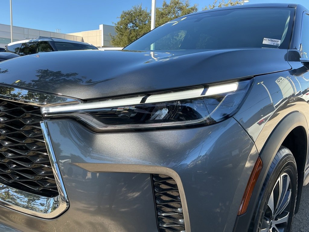 Certified 2024 INFINITI QX60 Pure image 8