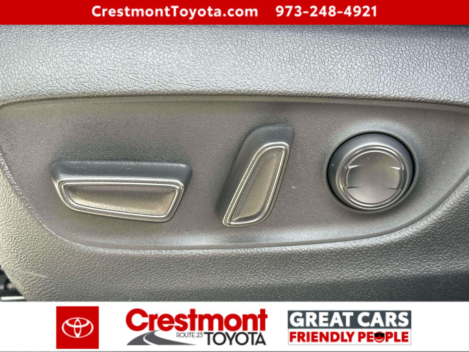Certified 2026 Toyota Highlander XLE AWD/4WD image 14